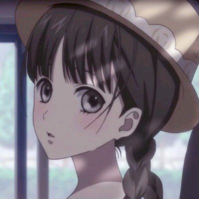 女子带宠物狗进餐厅上桌舔盘子