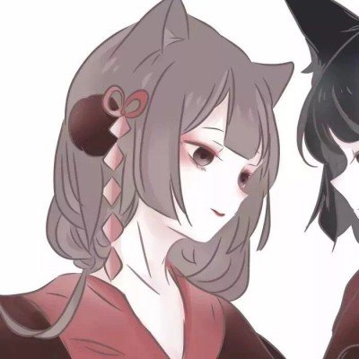 西湖现“群鱼乱舞”